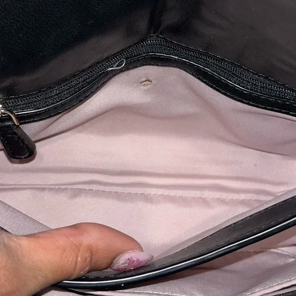 Kate Spade • Black Flower Quilted Leather Crossbody - Picture 4 of 6